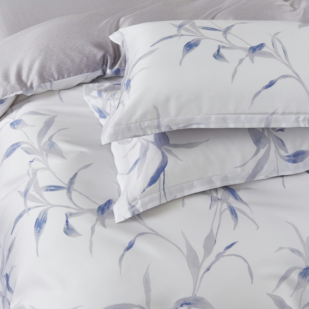Eva Full Tencel Bedding Set (2 Sizes), Mystique HipVan