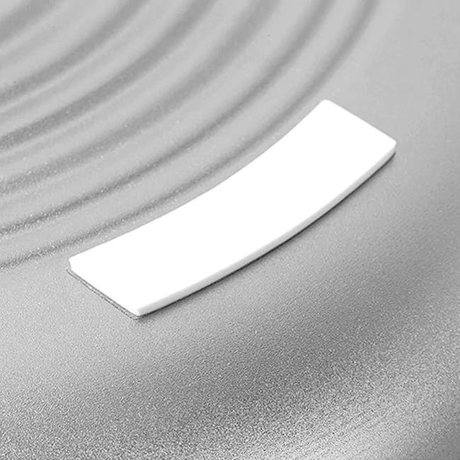 Pidan Pet Cooling Bed - Karesansui - 4 - Curved, smooth, white, rectangular, flat, surface, textured, ridges, minimalist