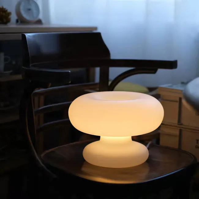 Omi Glow Table Lamp - 2