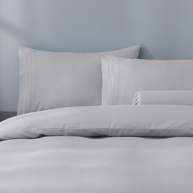 Robinsons Silky Soft Embroidered Microfibre Bed Set Core Collection - Silver (4 Sizes) - 7