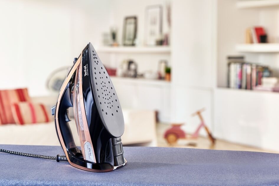 Tefal Ultimate Pure Steam Iron FV9845, Tefal HipVan