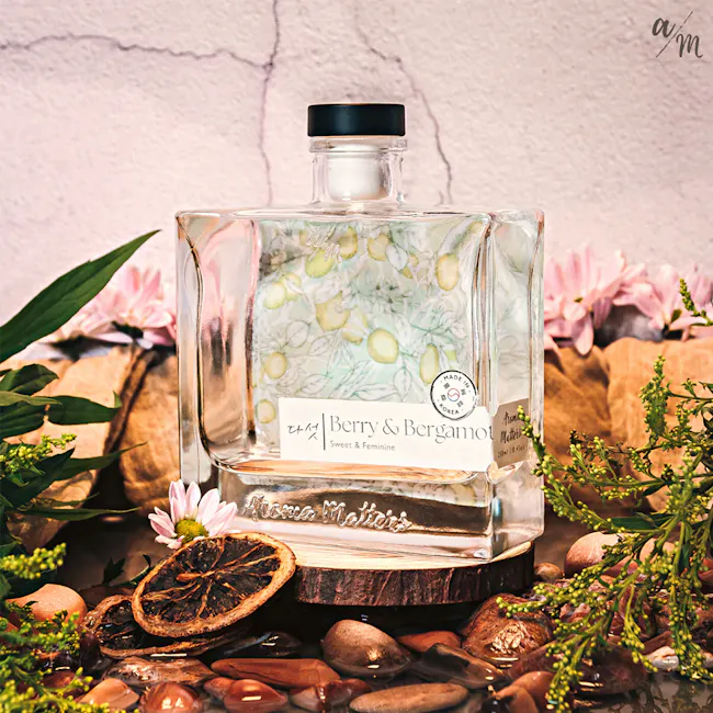 Aroma Matters Reed Diffuser - Berry & Bergamot (2 Sizes) - 4 - Clear glass bottle, transparent liquid, botanical design