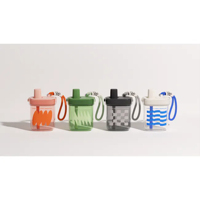 CHAKOLAB BOBO Square Straw Cup 780ml - Green/White - 15 - Colorful water bottles with unique designs, Transparent water
