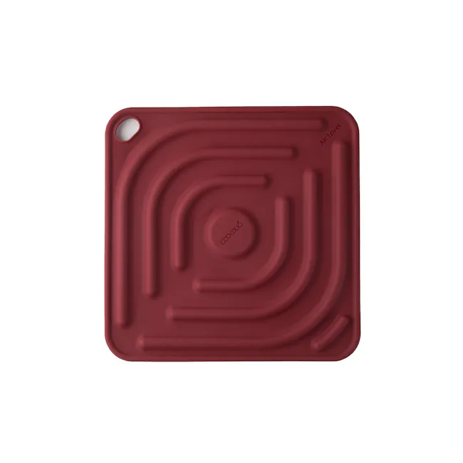 Cookduo Air Trivet - Red - 1 - Red silicone mat with concentric circles, ergonomic design, durable material, easy cleaning