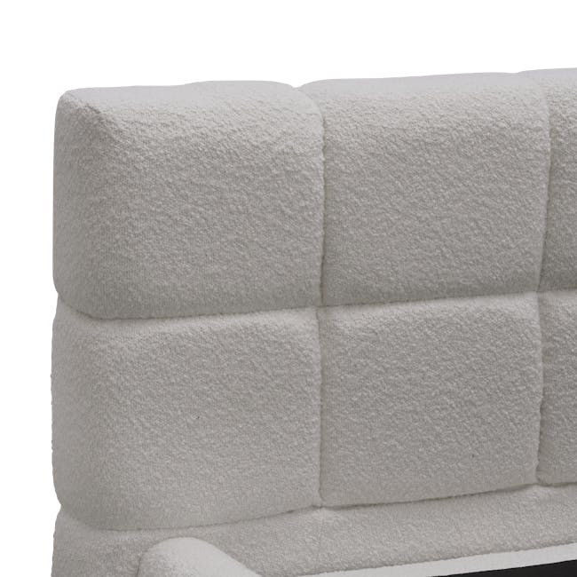 Aubrielle Storage Queen Bed - Light Grey Boucle - 15