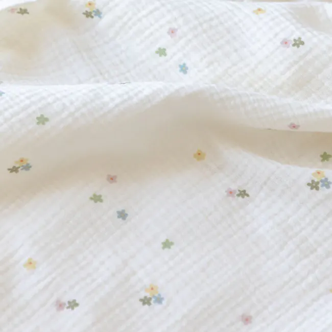 Soft Spot Soft Swaddle/Towel - Daisies - 2