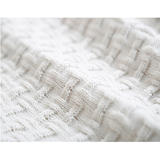 Camille Knitted Throw Blanket 110 x 175 cm - Cream - 3