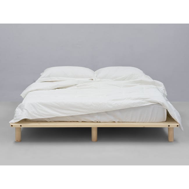 Hiro Queen Platform Bed with 2 Dallas Bedside Tables - 2