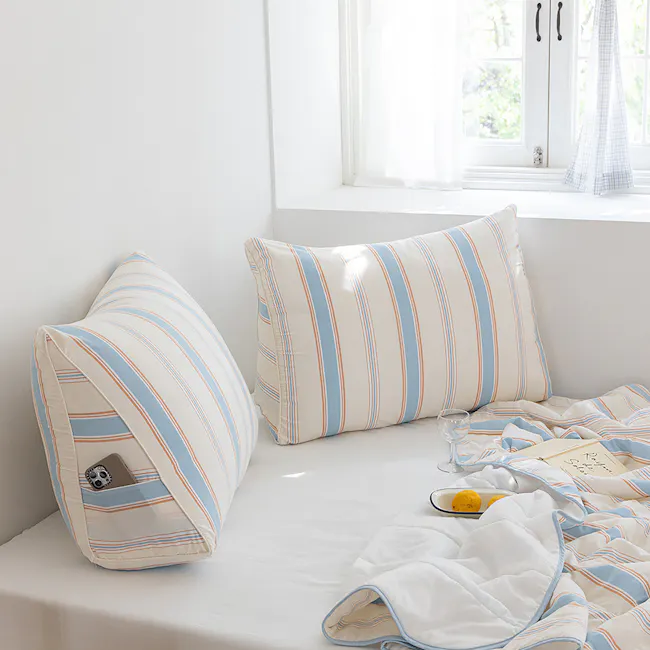 Jiro Triangle Cushion - Ocean Sand - 3