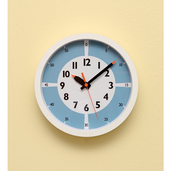 Montessori Fun Pun Clock Colour - Light Blue - 1