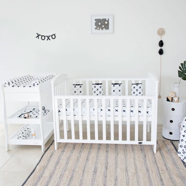 Babyhood Classic Curve Cot 4 in 1 - White - 5