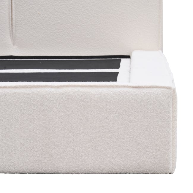 Maine Storage King Bed - White Boucle - 19