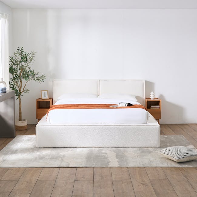 Maine Storage King Bed - White Boucle - 2