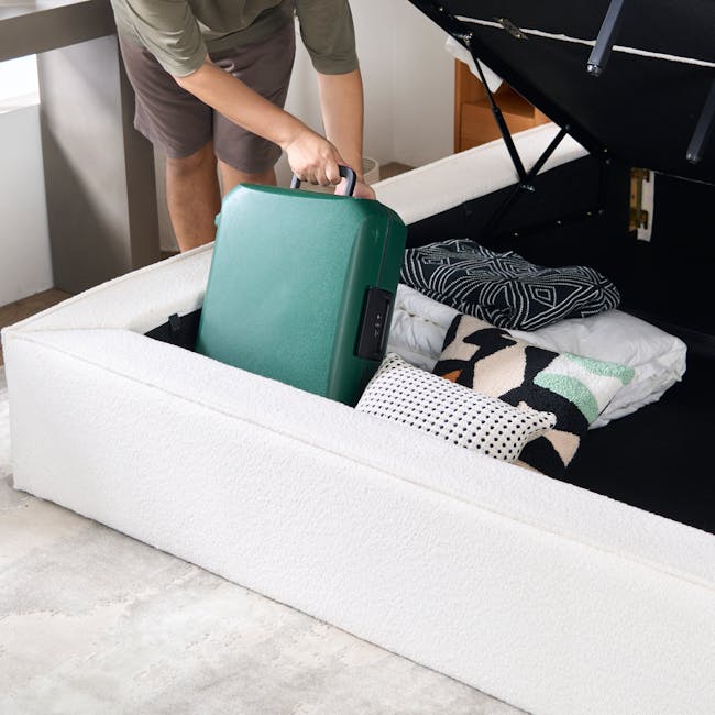 Maine Storage King Bed - White Boucle - 5