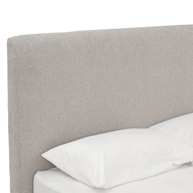 Kenzou Queen Bed in Oak, Grey Mist with 2 Kyoto Top Drawer Bedside Table in Oak - 8 - Light gray upholstered headboard