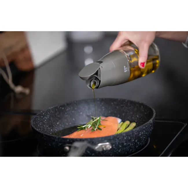 Zuutii Drip-Free Oil Carafe - Lemon Yellow - 9 - Golden olive, salmon fillet, rosemary sprigs, black pepper, olive oil
