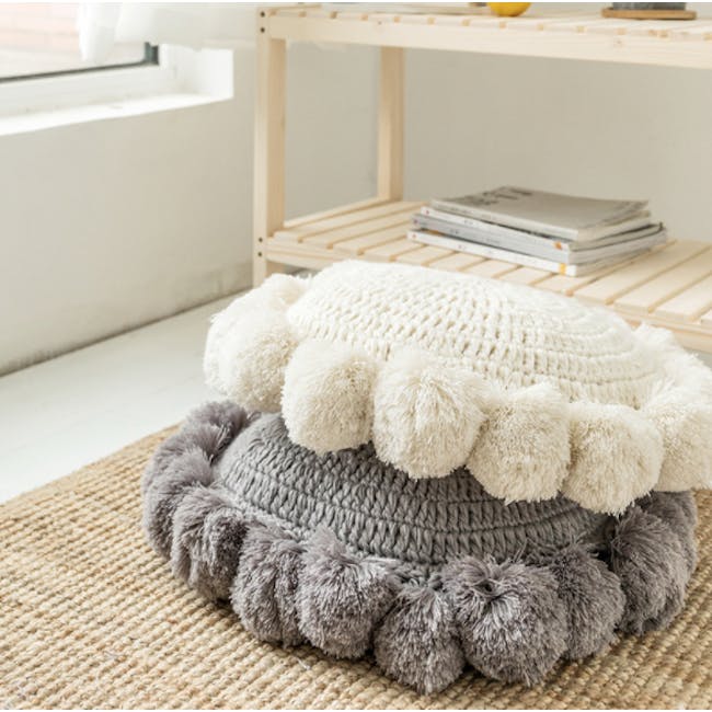 Tessa Round Knitted Cushion - Cream - 2