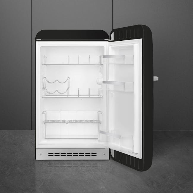 SMEG FAB10 Mini Refrigerator 122L - Black - 2
