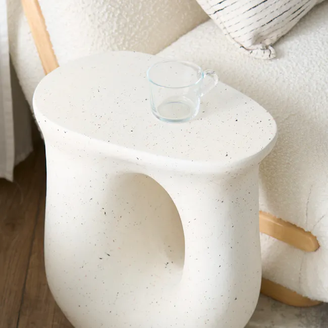 Ugo Sculpted Loop Side Table - 3