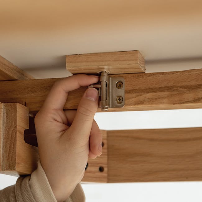 Fidela Extendable Dining Table 0.9m-1.5m (Sintered Stone) - 6 - Wooden frame, hand adjusting, lock mechanism, wooden beams