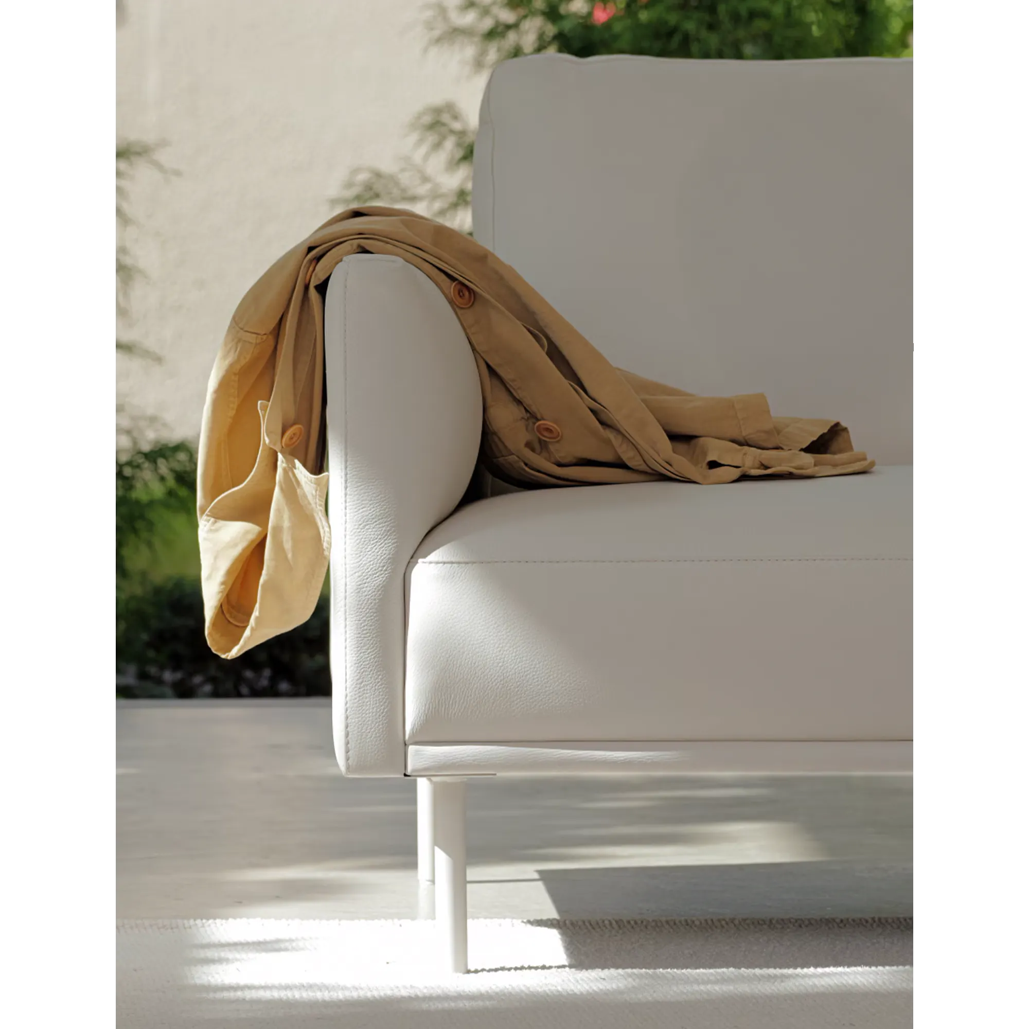Pave Ottoman - Matt Black (Top Grain Leather) - 9