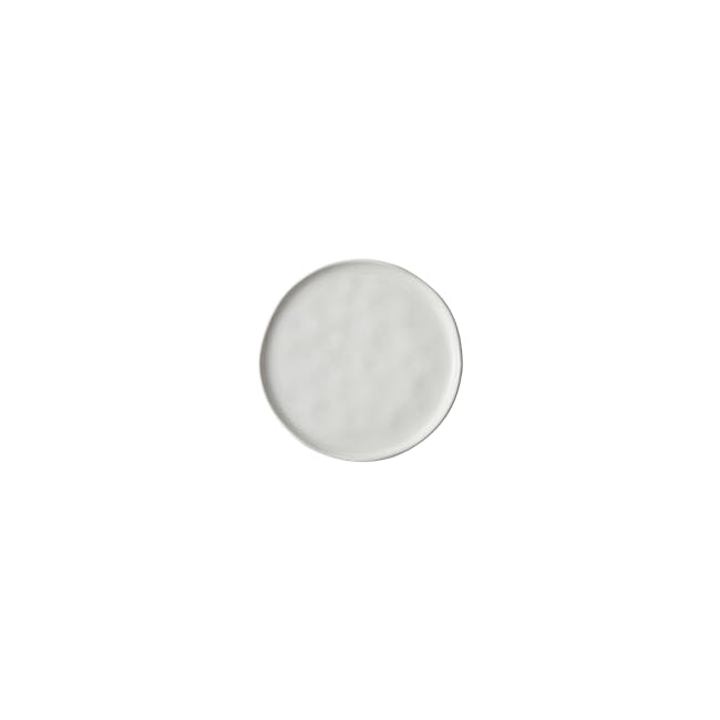 Luzerne Ripple Plate - White Dew (4 Sizes) - 4 - White ceramic plate, minimalist design, smooth surface, elegant dishware
