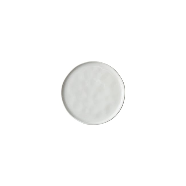 Luzerne Ripple Plate - White Dew (4 Sizes) - 5 - White ceramic plate, minimalist design, smooth surface, elegant tableware