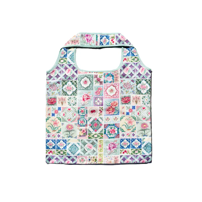 Singlapa Peranakan Tiles Shopping Bag - 1 - Floral apron, colorful patchwork, vibrant design, intricate patterns, floral