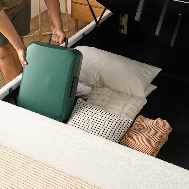 Arianna King Storage Bed - White Boucle - 5