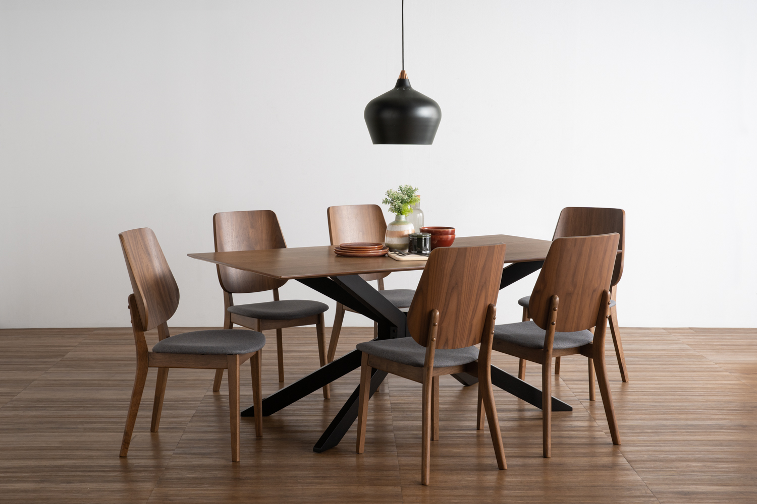 8 wooden dining chairs