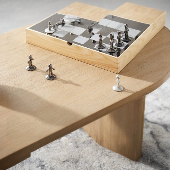 Catania Coffee Table - 5 - Wooden table, chess set, miniature figures, wooden chessboard, black and white checkered pattern