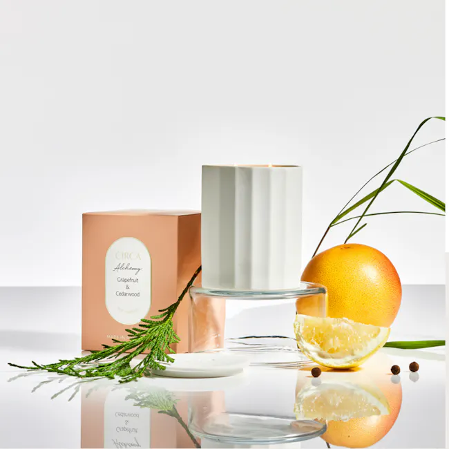 Circa Alchemy Soy Candle 350g - Grapefruit & Cedarwood - 2 - Circa Alchemy, Grapefruit & Cedarwood, Made in America