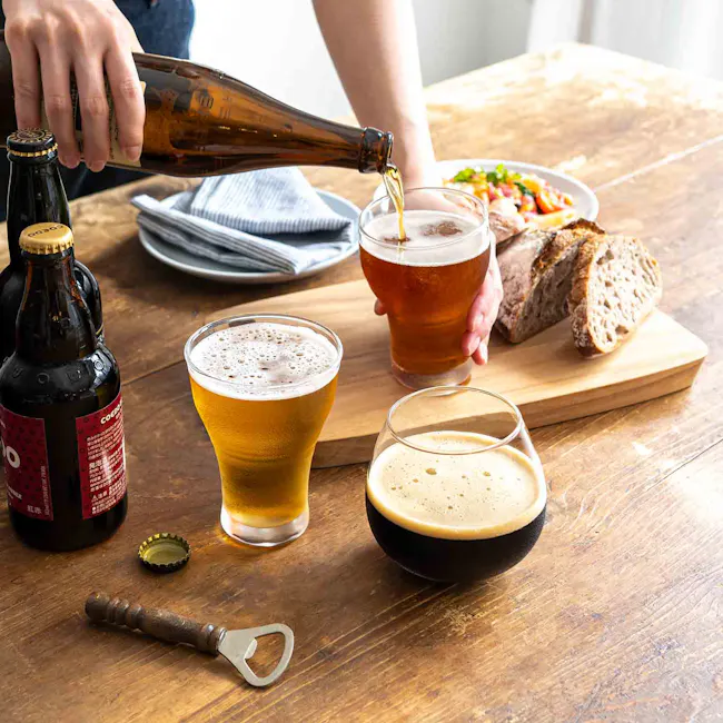 Base Piece Craft Beer Glass Gift Set - 2 - Brewing, beer pouring, glass of beer, beer tap, beer bottle, beer glass, beer tap