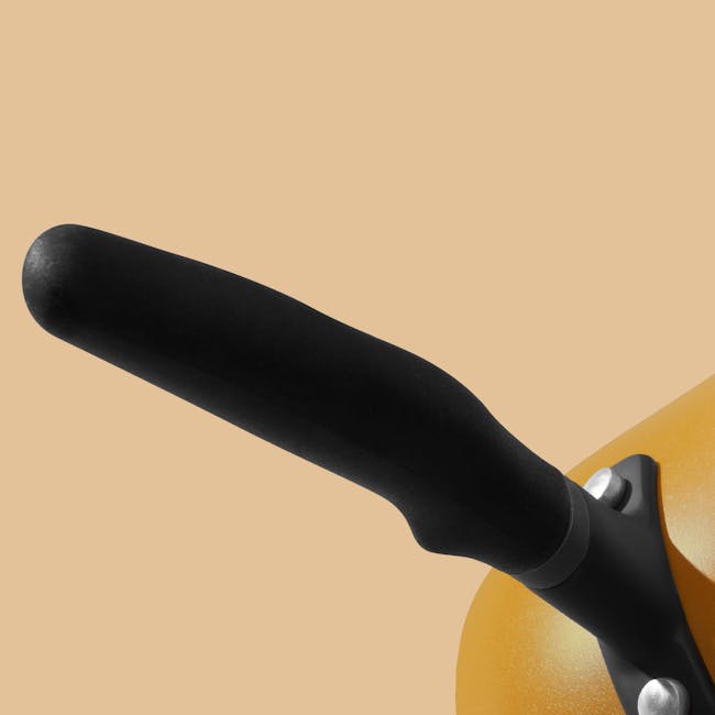 Meyer Accent Series 6 Piece Spark Essential Set - 4 - Black handlebar, matte finish, ergonomic design, metallic accents