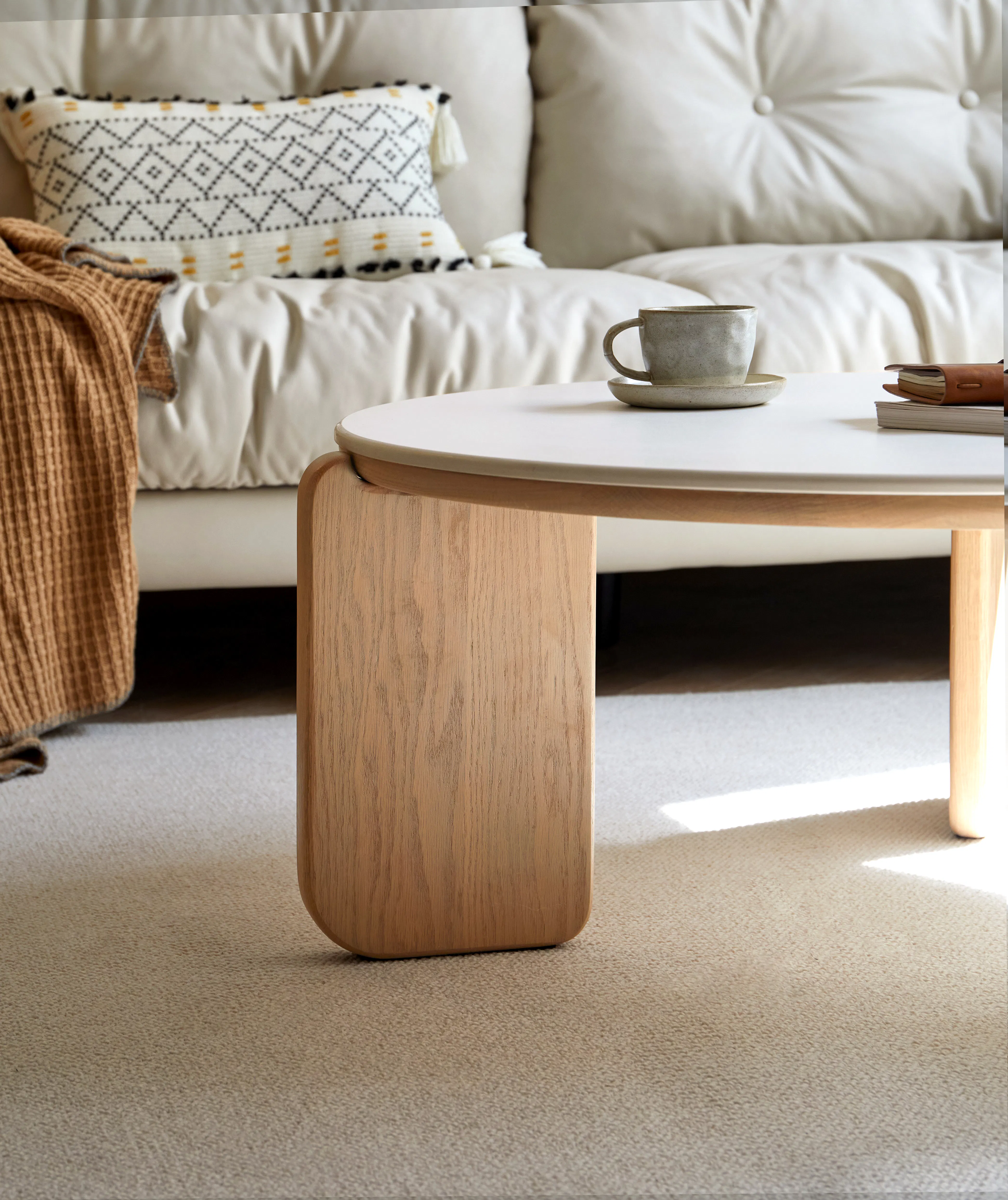 Blair Round Coffee Table - Cherry Wood, Sintered Stone - 20