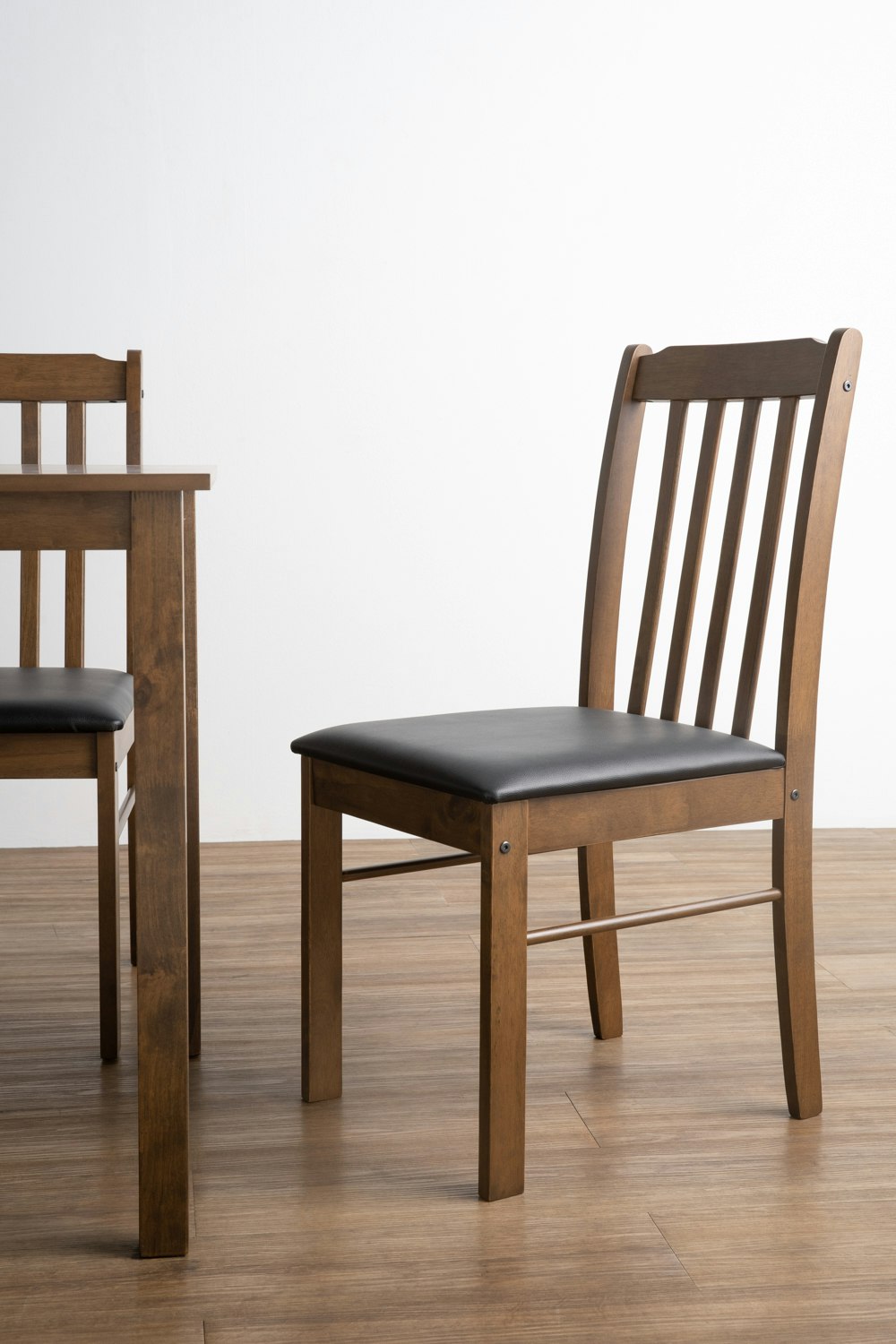 Faye Dining Table 1.1m with 4 Faye Chairs Cocoa, HV Basic Dining