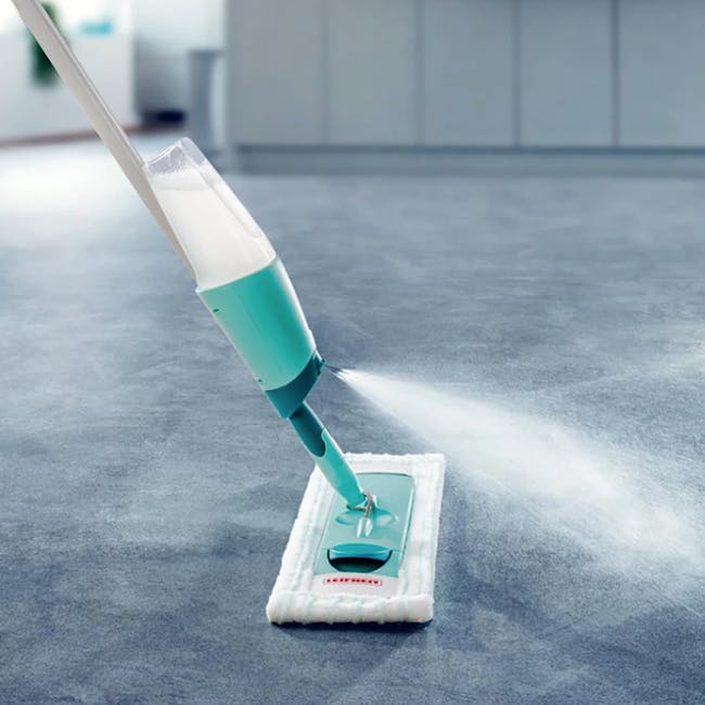 Leifheit Comfort-Spray Microfiber Easy Spray Floor Cleaning Mop XL - 1