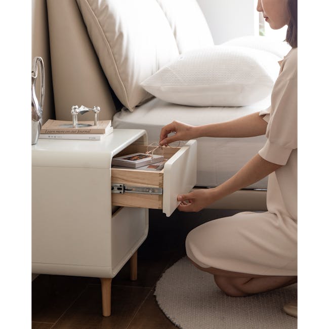 Lucy Bedside Table - 3