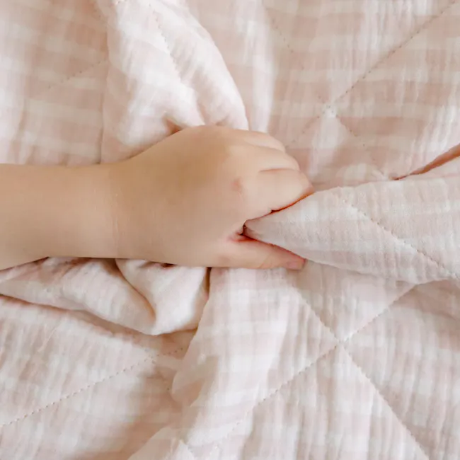Soft Spot Soft Quilt Blanket - Rosewater - 2