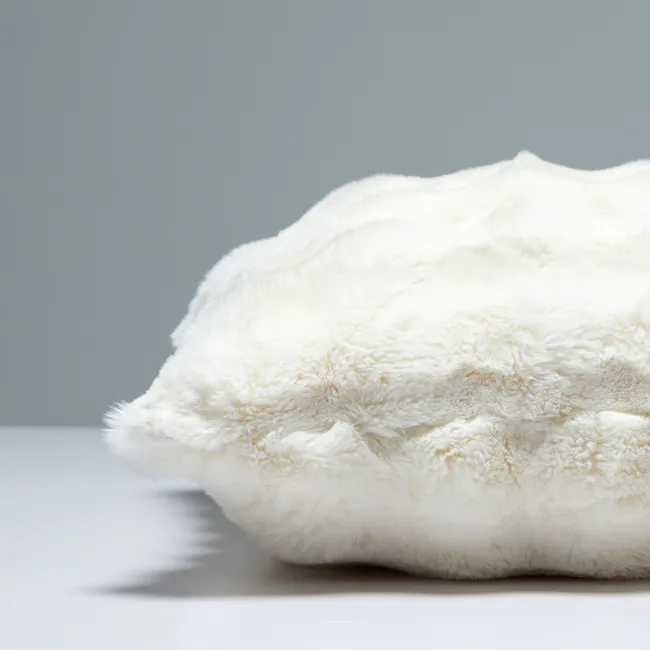 Luxe Faux Fur Cushion - White - 5 - White fluffy blanket, soft and cozy, luxurious fabric, plush texture, fluffy material