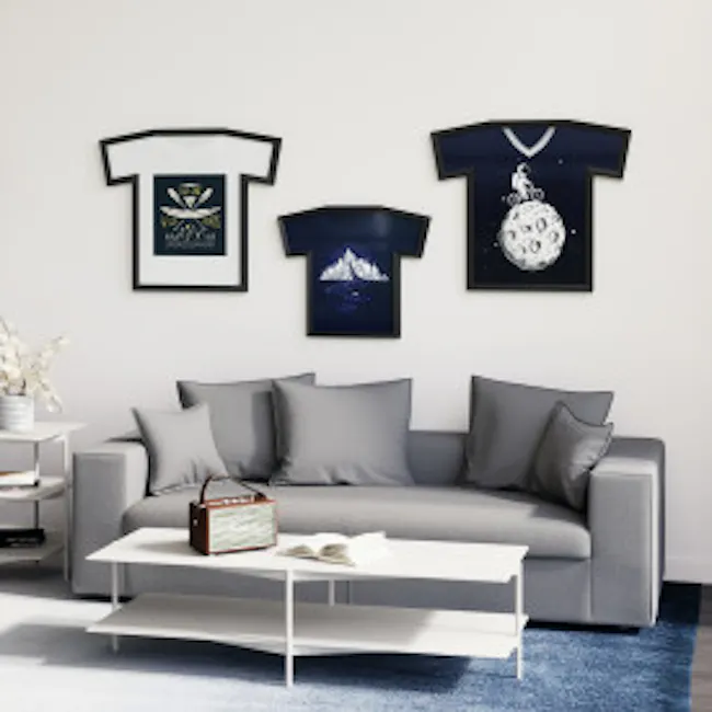 T-Frame T-Shirt Display Medium - Black - 16