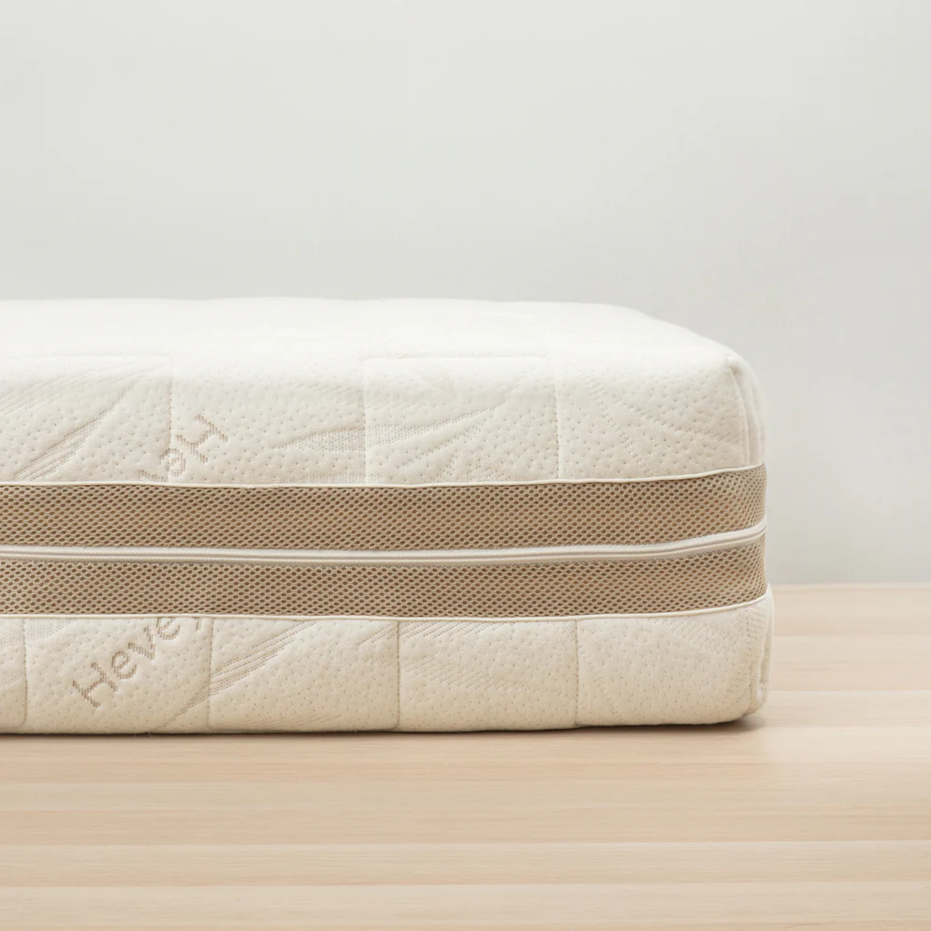 Heveya® Natural Organic Latex Mattress II - Medium (4 Sizes)