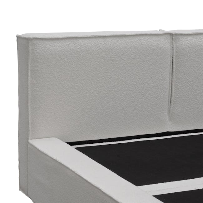 Maine Storage King Bed - Light Grey Boucle - 13