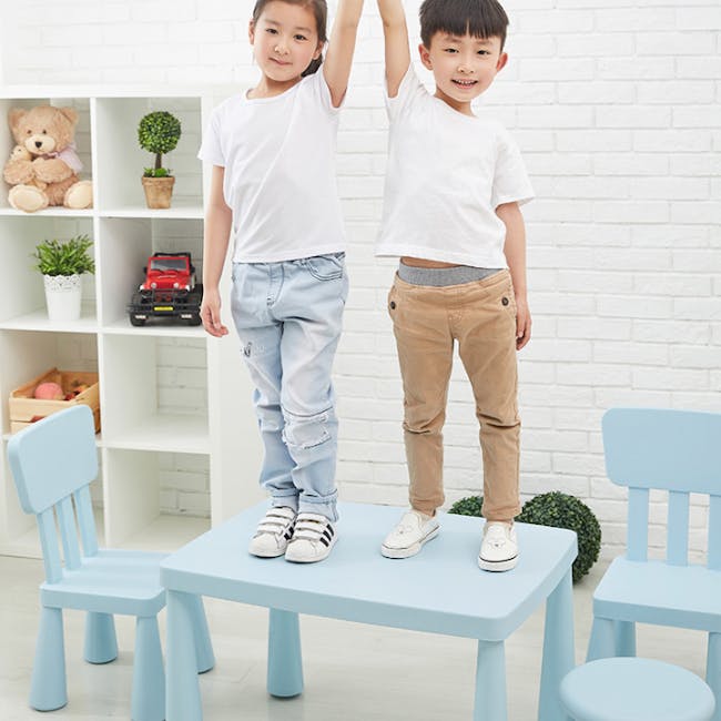 Juno Kids Chair - Blue - 4