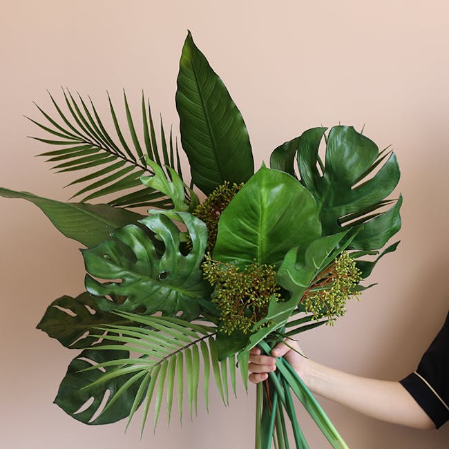 Faux Monstera Leaf - Small - 1