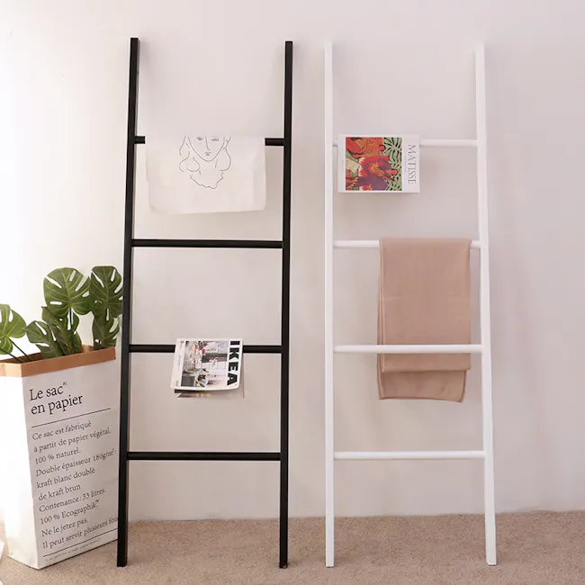 Ada Ladder Hanger - White - 2