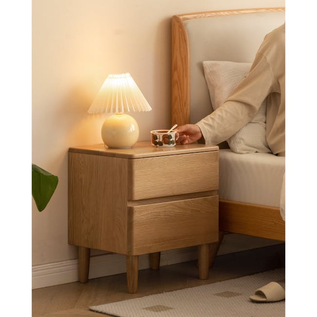 Nova King Storage Bed in Beige Boucle with 2 Natalia Bedside Table - 26 - Wooden nightstand, beige lamp, cozy room, soft