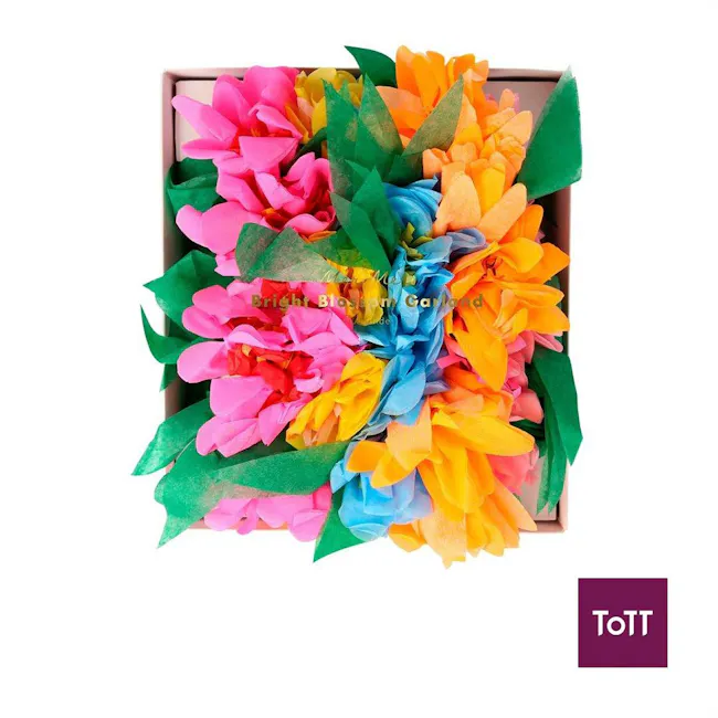 Meri Meri Bright Blossom Garland - 2