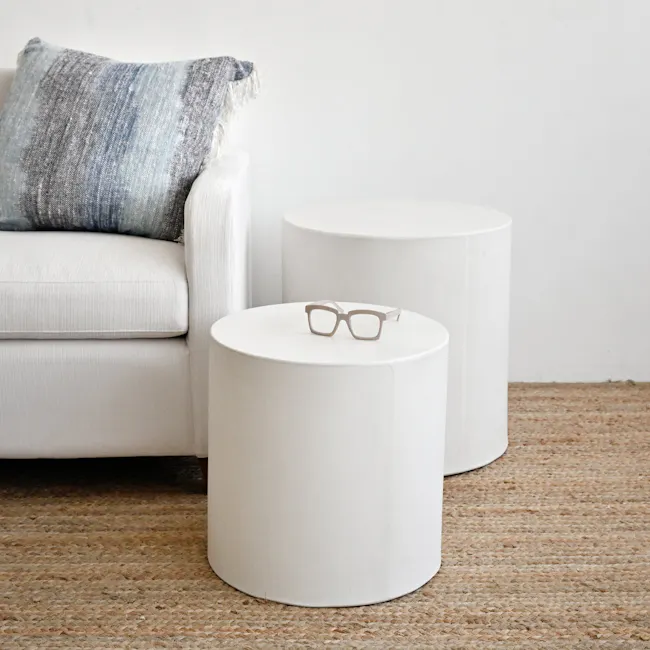 Ito Concrete Side Table - White (Small) - 5