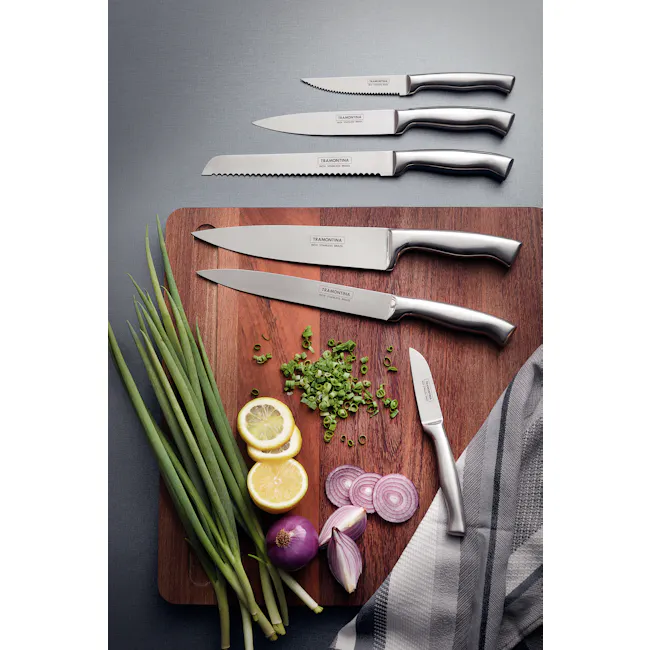 Tramontina Cronos 8" Bread Knife - 2 - silver knife, stainless steel knife, TRAMONTINA knives, sharp edge, cutting board